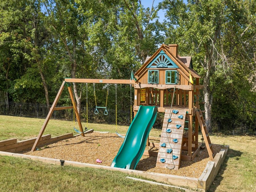 Property Image 51