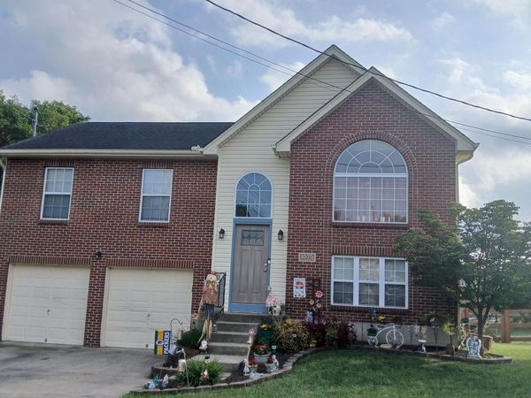 1575 Clovernook Drive, Elsmere, KY 41018