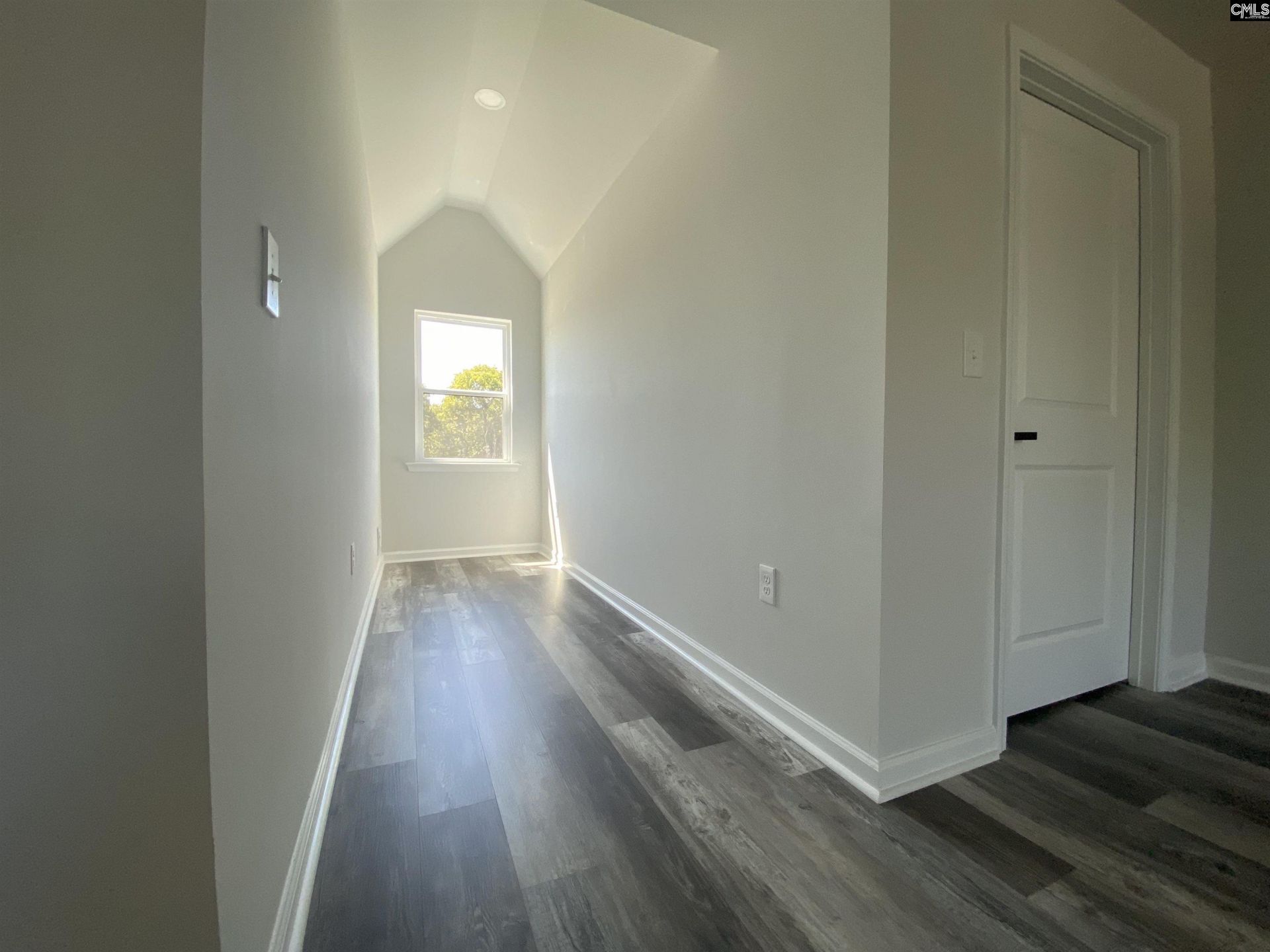 301 S Village Lane  Photo 12