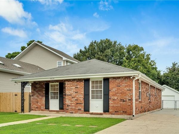 5934 LOUISVILLE Street , New Orleans, LA 70124