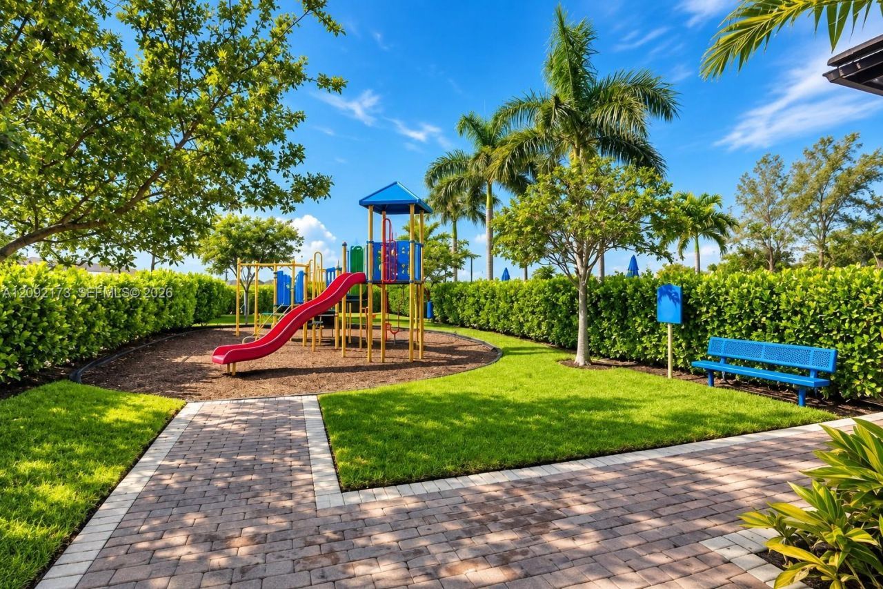 336 NE 210th Way , Miami, FL 33179 Photo