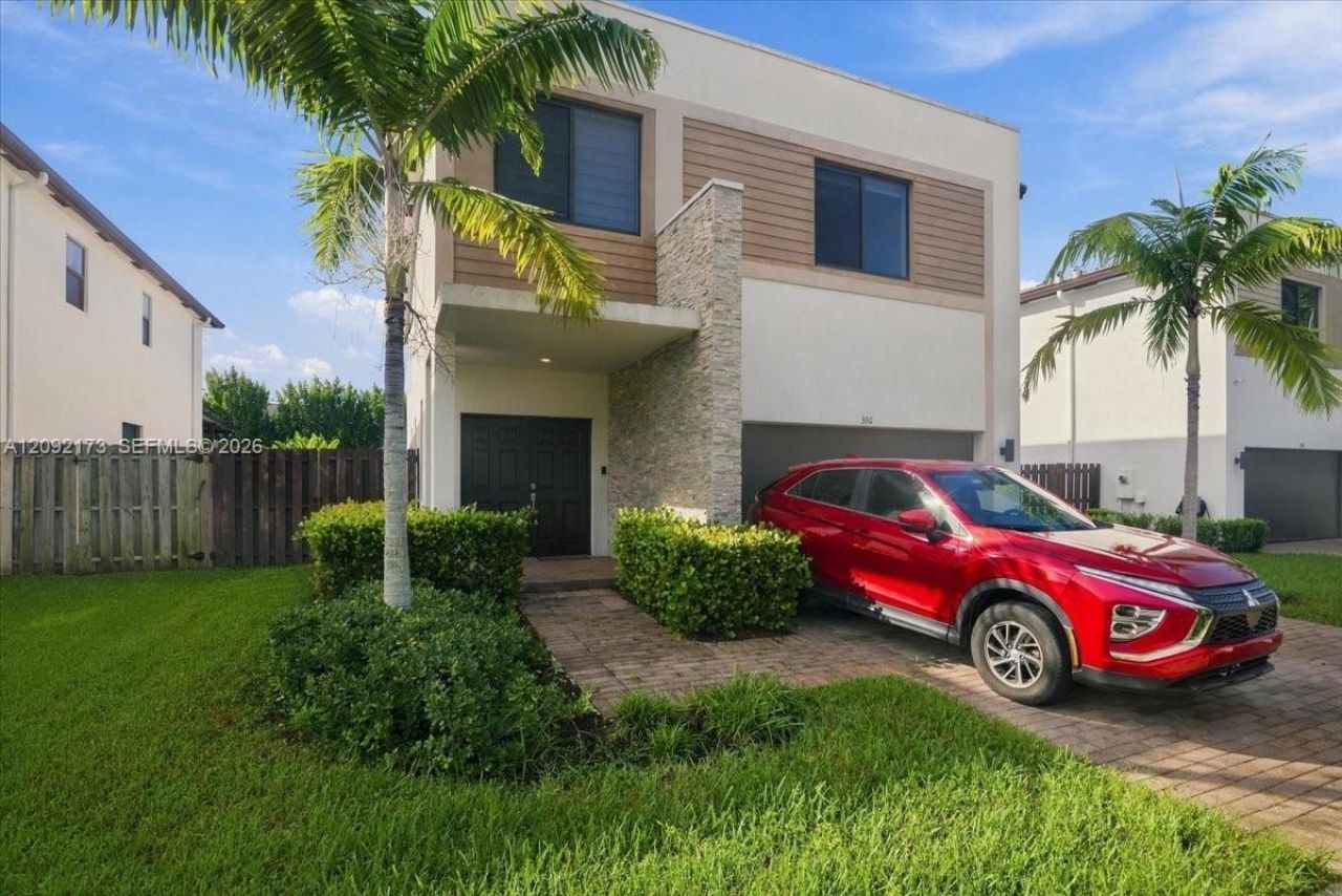 336 NE 210th Way , Miami, FL 33179 Photo