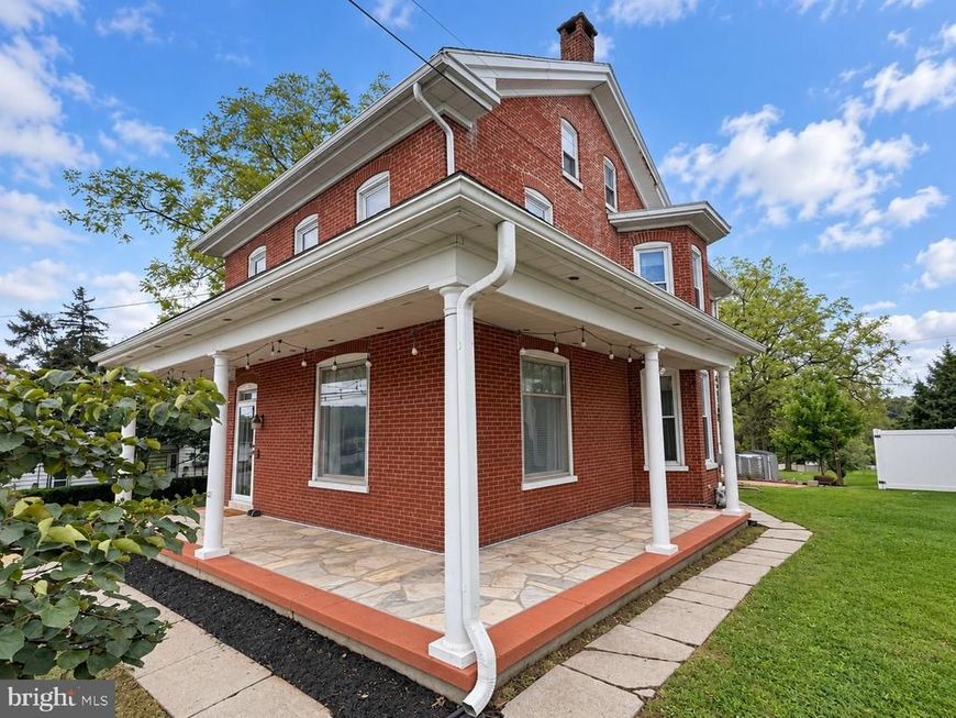 90 N Reamstown Road, Stevens, PA 17578 Main Photo