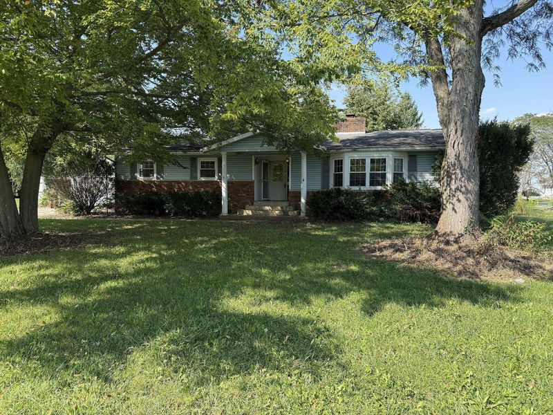 314 Station Street E, Ashville, OH 43103 Photo 1