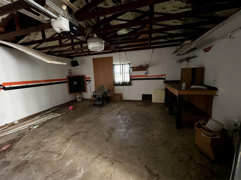 314 Station Street E, Ashville, OH 43103 Photo 32