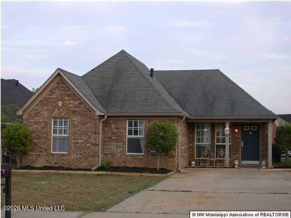 3767 Conrail Circle, Horn Lake, MS 38637