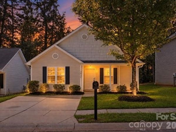 3432 Kelsey Emma Court , Charlotte, NC 28269