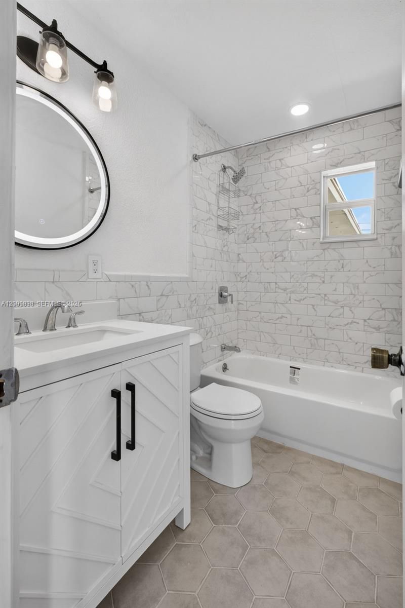 840 W 4th St , Unit -, Riviera Beach, FL 33404 Photo