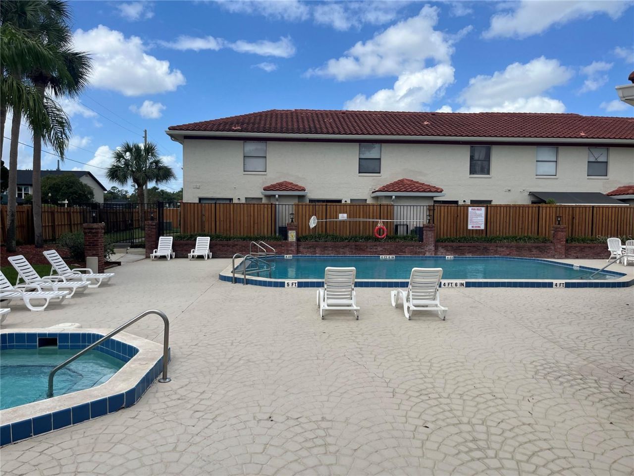 1733 Shady Ridge Court, Unit 233, Orlando, FL 32807 Photo
