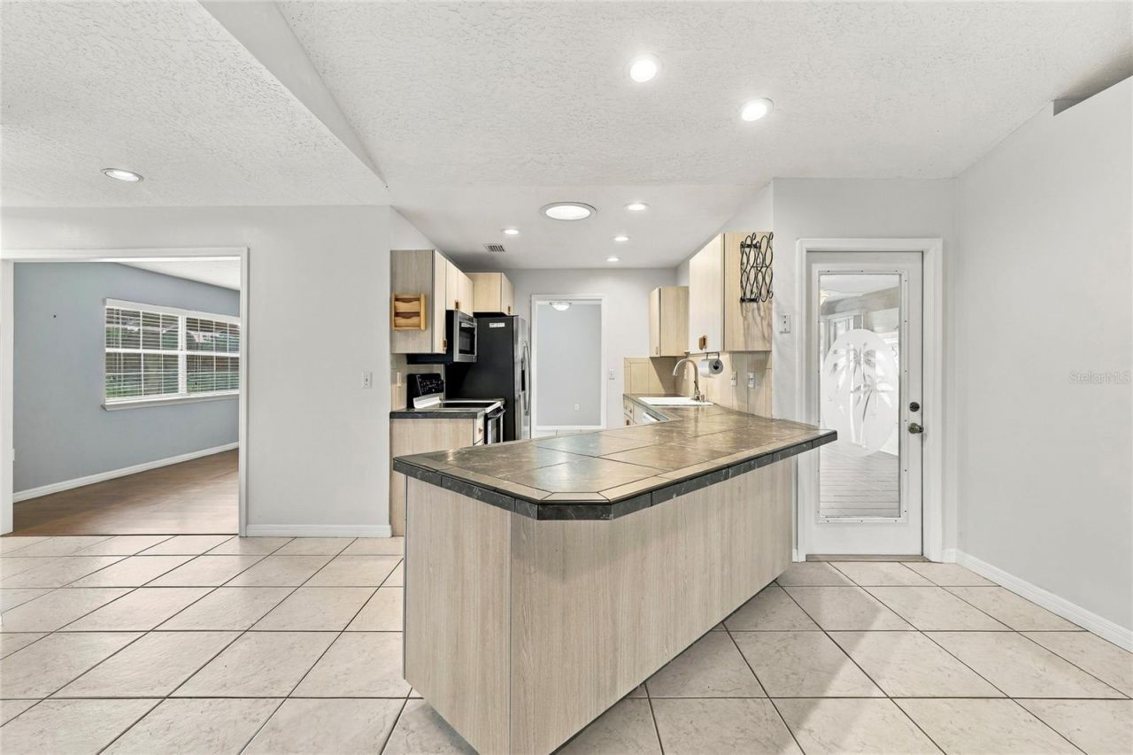 6800 Spring Street , Cocoa, FL 32927 Photo