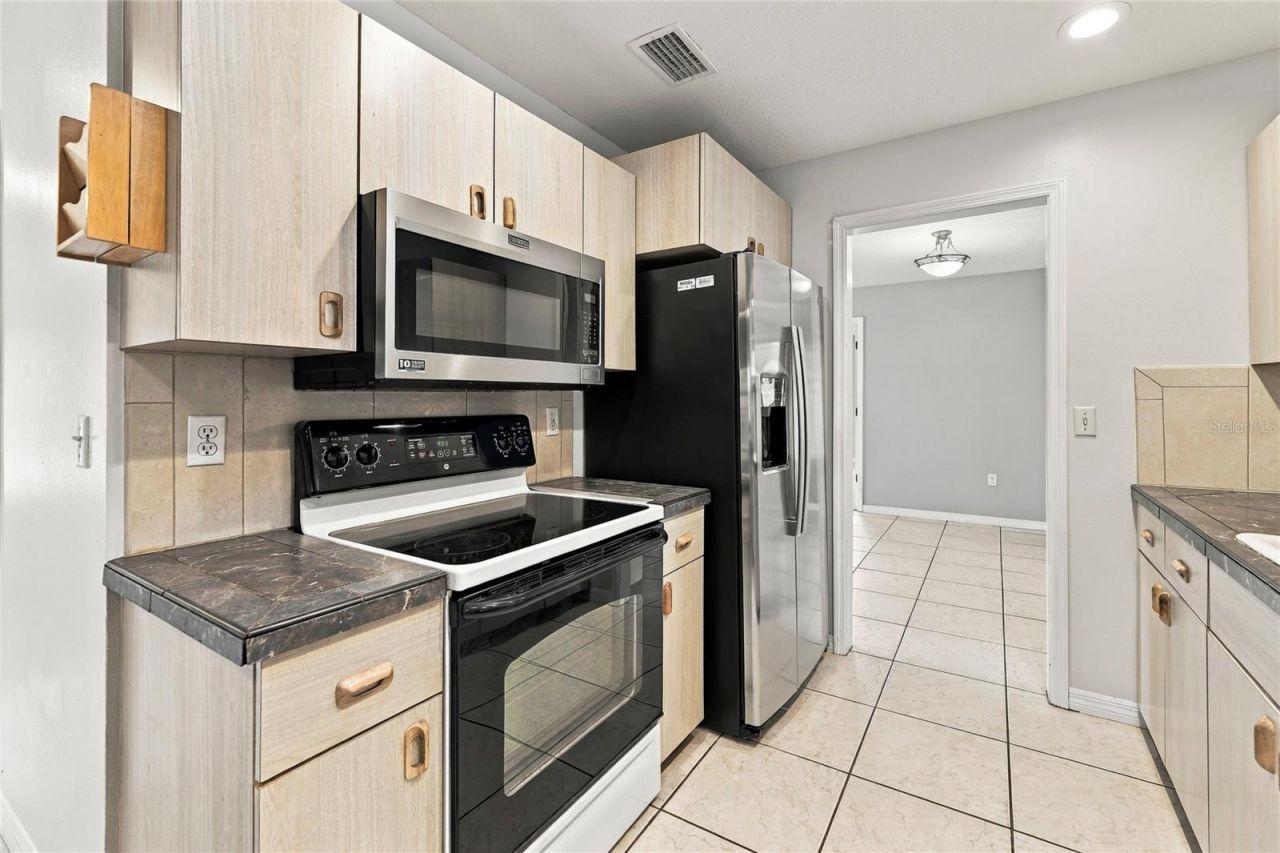6800 Spring Street , Cocoa, FL 32927 Photo