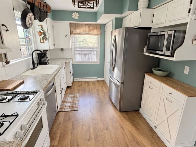 370 Eastwood Avenue, Tallmadge, OH 44278 Photo 11