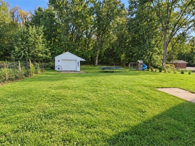 370 Eastwood Avenue, Tallmadge, OH 44278 Photo 14