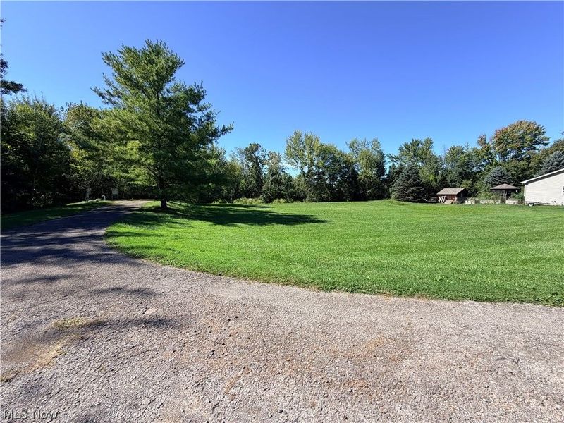 7 Tami Court, Cortland, OH 44410 Photo 14