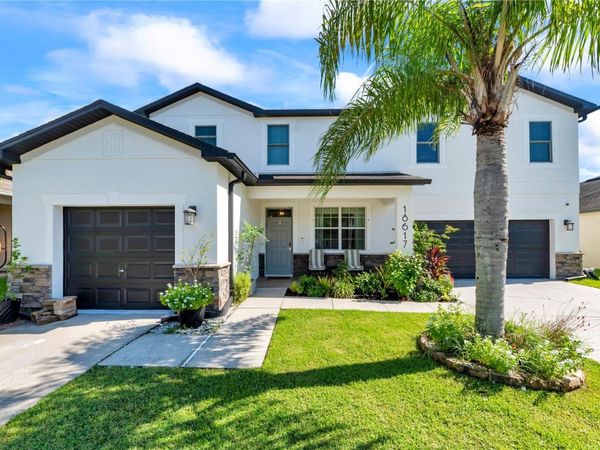 18617 MILTON KEYNES COURT , LAND O LAKES, FL 34638