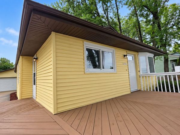 1419 Jefferson Streets , Lake In The Hills, IL 60156