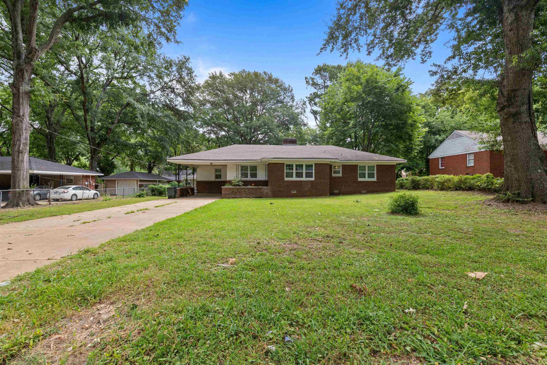 3286 DOGWOOD LN Memphis, TN 38116