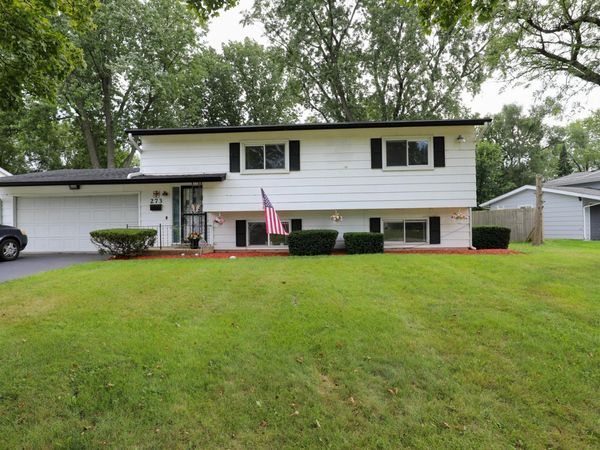 273 Berkshire Drive, Crystal Lake, IL 60014