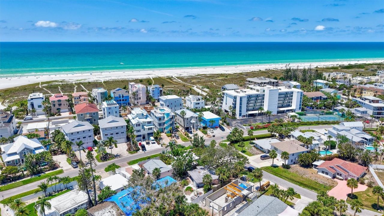 643 Calle Del Otono, Sarasota, FL 34242 Photo