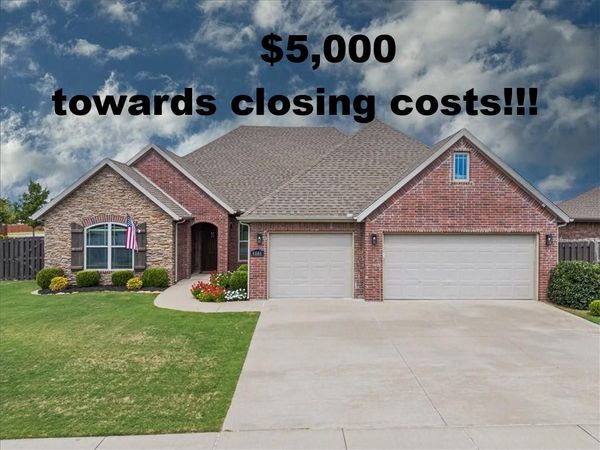 4846 W Wales Drive, Fayetteville, AR 72704
