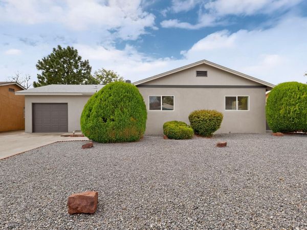 2817 Cardenas Drive NE, Albuquerque, NM 87110