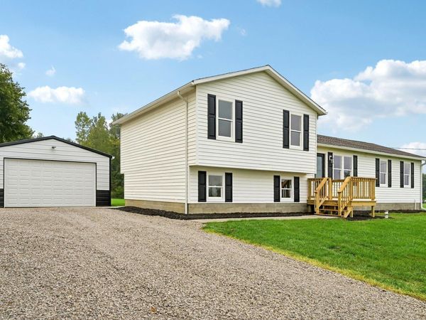 5700 Possum Street, Mount Vernon, OH 43050