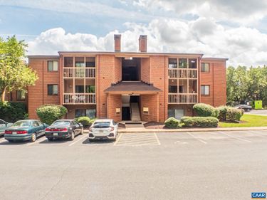 141 GREEN TURTLE LN, Unit 7, Charlottesville, VA 22901