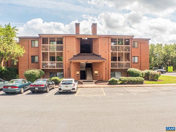 141 GREEN TURTLE LN, Unit 7, Charlottesville, VA 22901