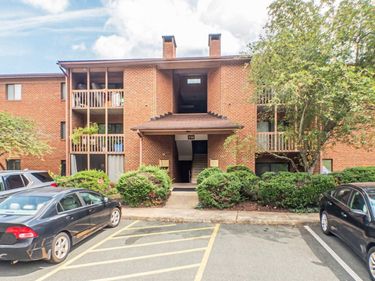 114 TURTLE CREEK RD , Unit 8, Charlottesville, VA 22901