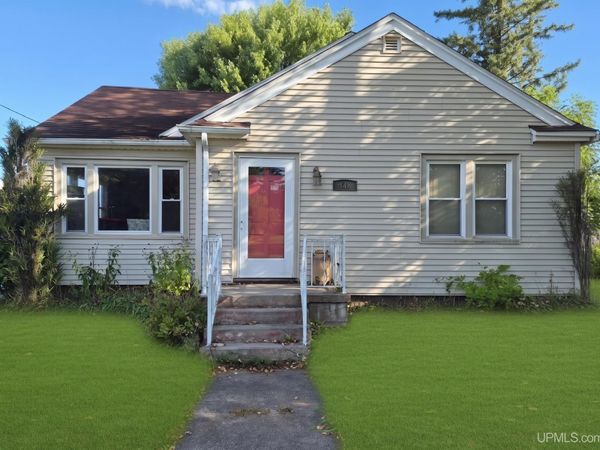 149 G-18 Road, Carney, MI 49812