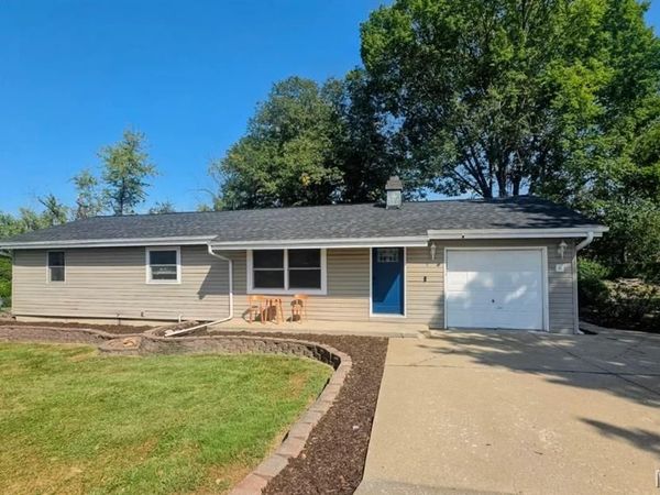 712 Highland Drive, O'Fallon, MO 63366