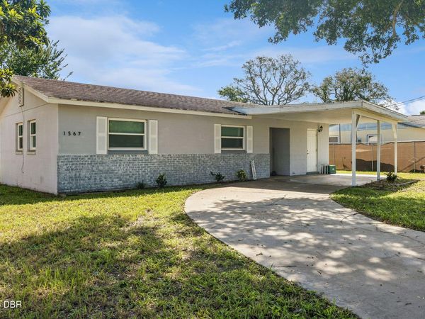 1567 Derbyshire Road, Daytona Beach, FL 32117