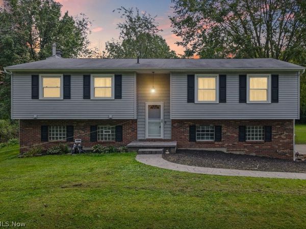 111 Highland Avenue , Munroe Falls, OH 44262