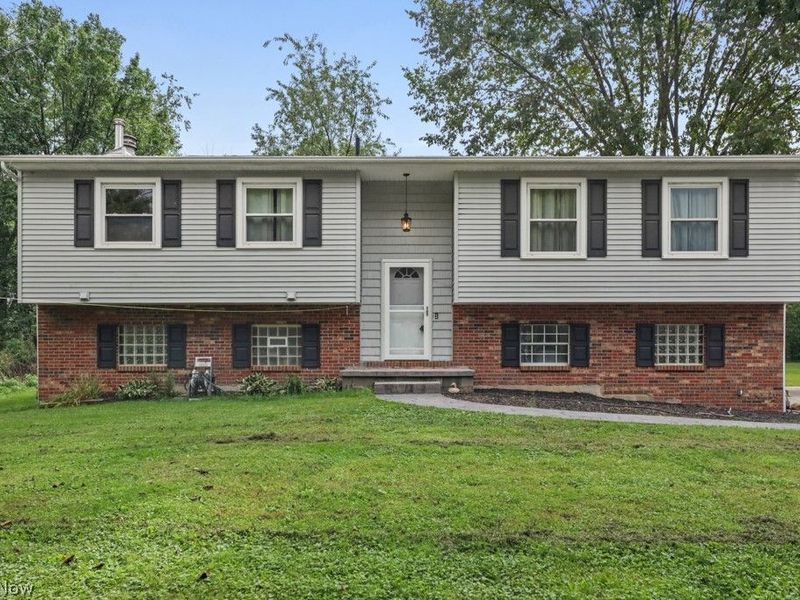 111 Highland Avenue, Munroe Falls, OH 44262 Photo 2