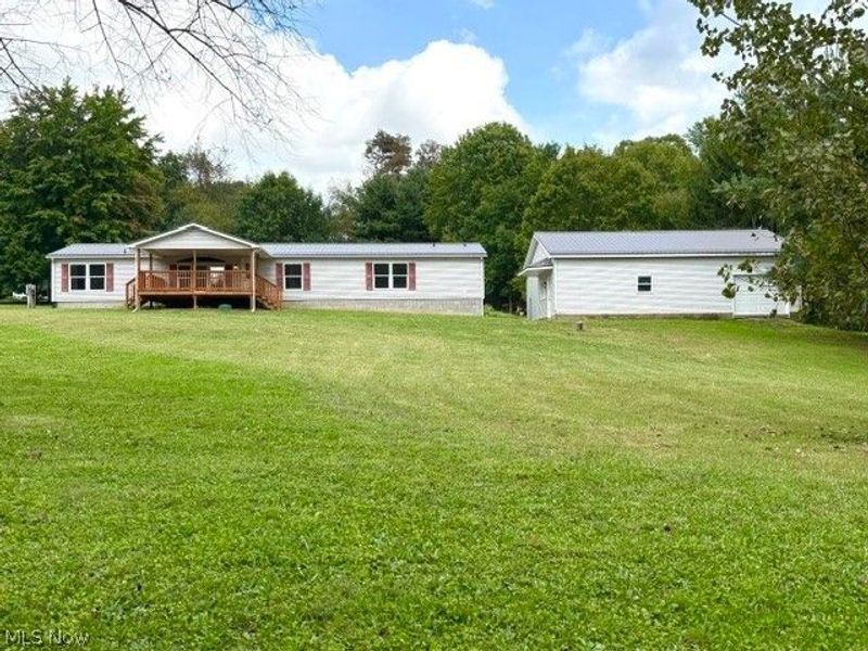 47415 B Metz Road, New Waterford, OH 44445 Photo 1