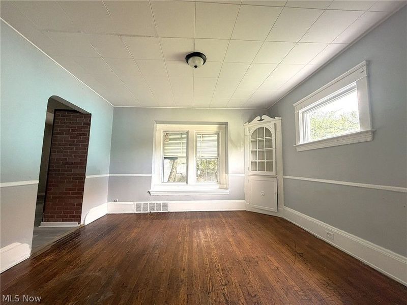 12516 Cornado Avenue, Cleveland, OH 44108 Photo 13