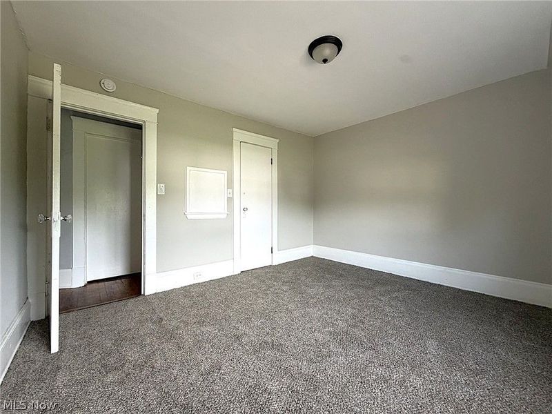 12516 Cornado Avenue, Cleveland, OH 44108 Photo 27