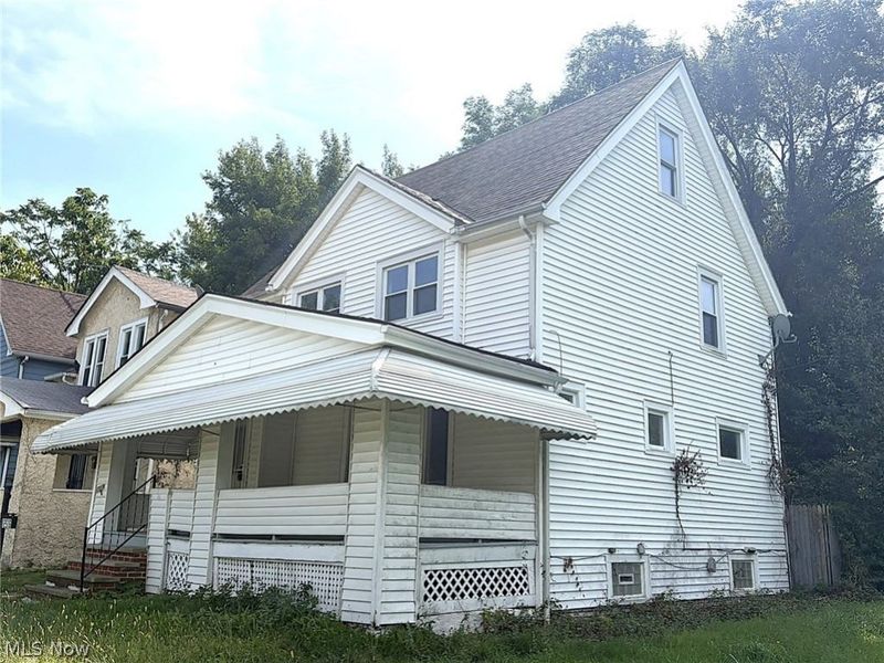 12516 Cornado Avenue, Cleveland, OH 44108 Photo 39