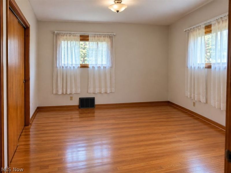 888 Caddo Avenue, Akron, OH 44305 Photo 10