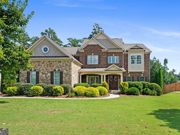 2736 Glenkenchie Court NW, Acworth, GA 30101