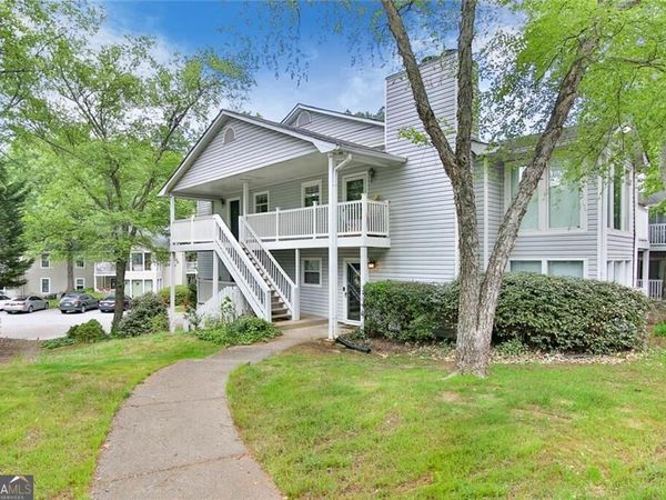 2104 Augusta Drive SE, Marietta, GA 30067