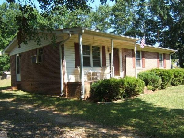 183 Calhoun Road, Griffin, GA 30224