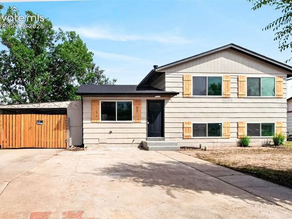 827 Bryce Drive, Colorado Springs, CO 80910