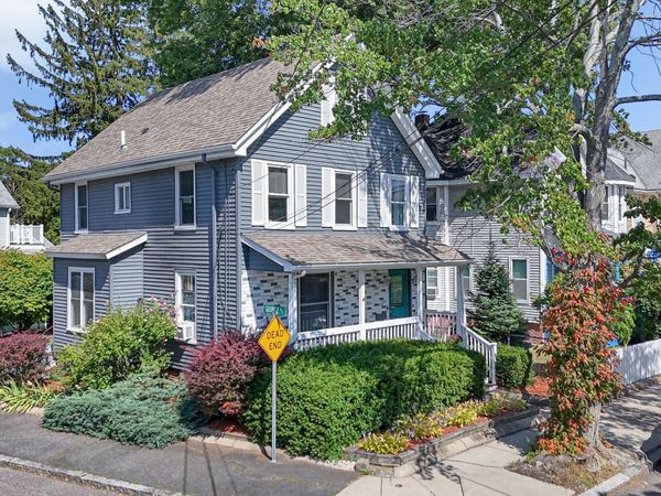 32 Dodge St, Malden, MA 02148
