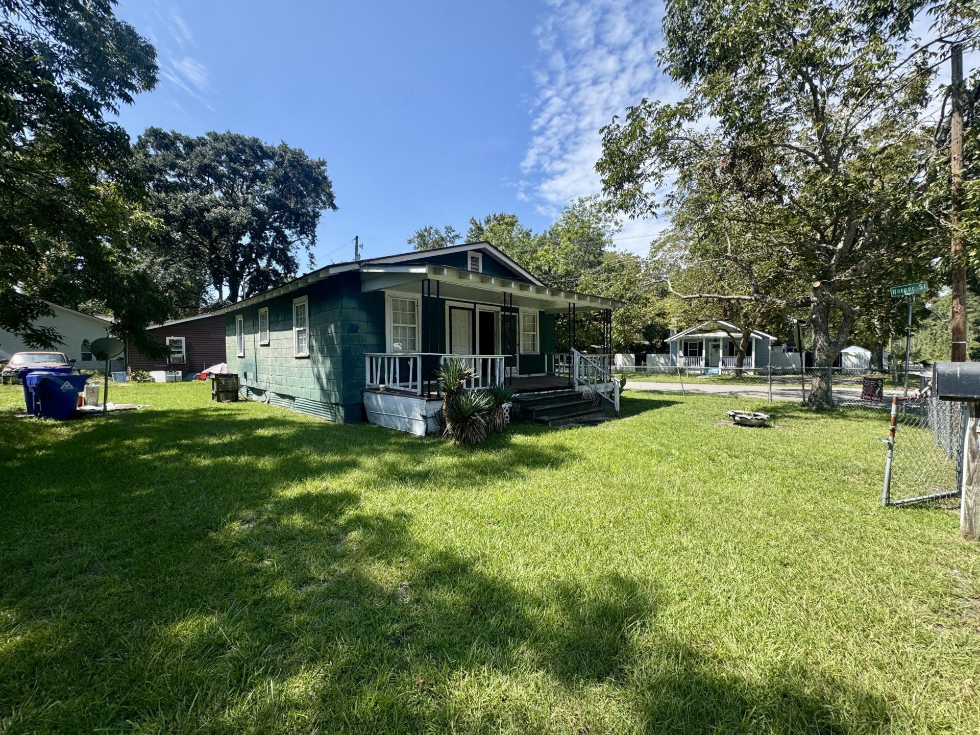 5067 Railroad Avenue Photo 3