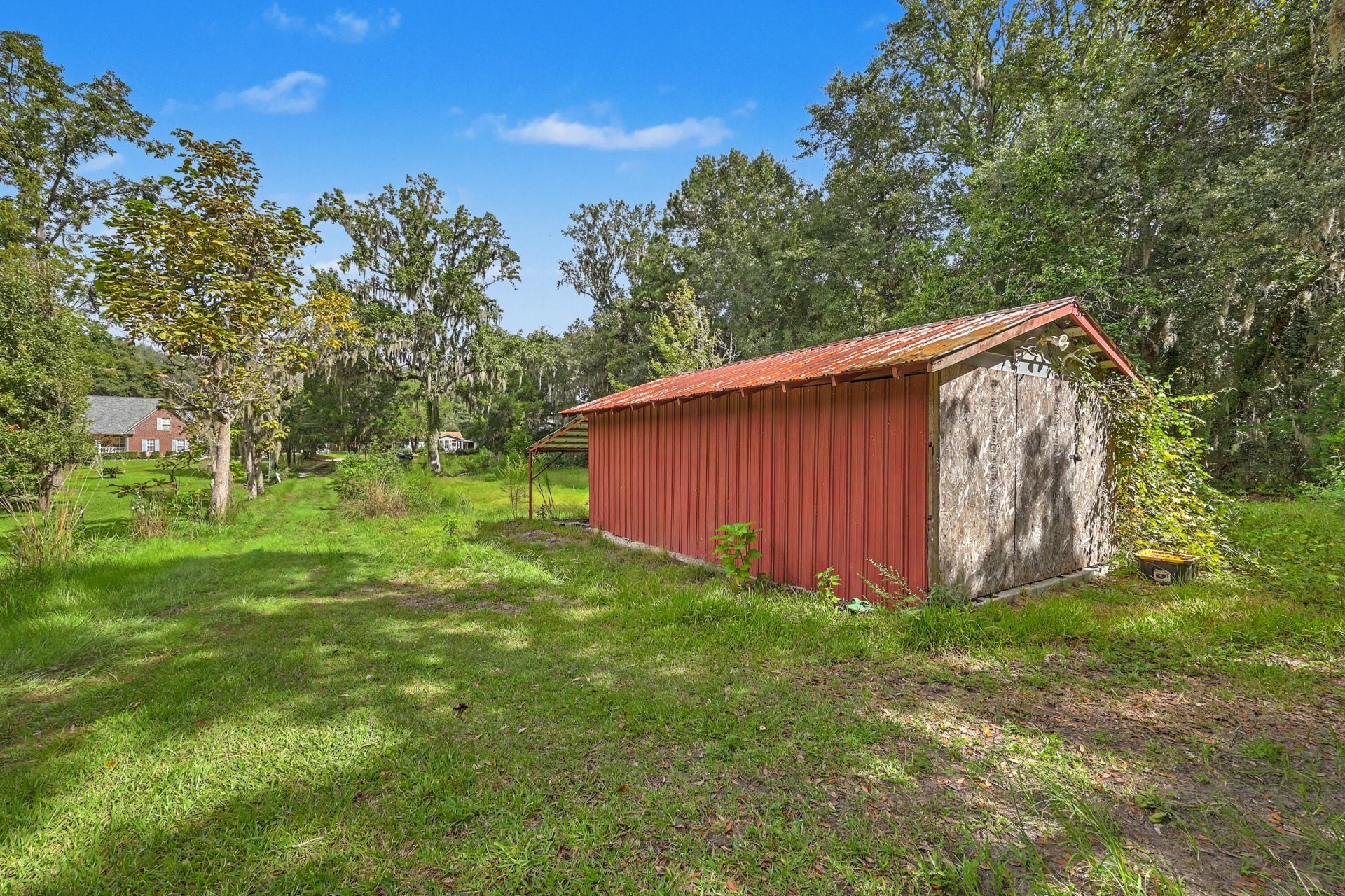 4674 Maybank Highway Photo 5