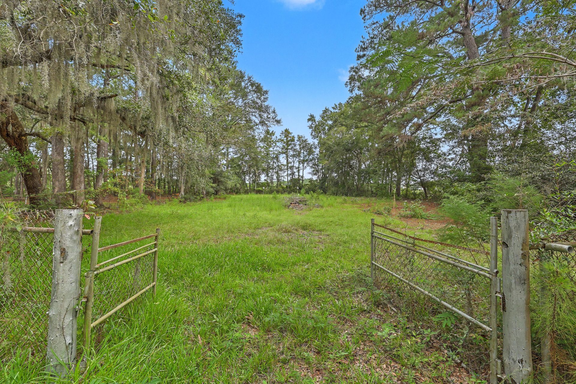 4678 Maybank Highway Photo 11