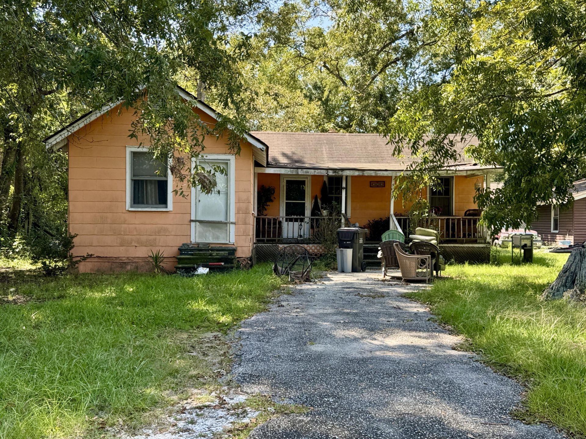 5063 Railroad Avenue Photo 1