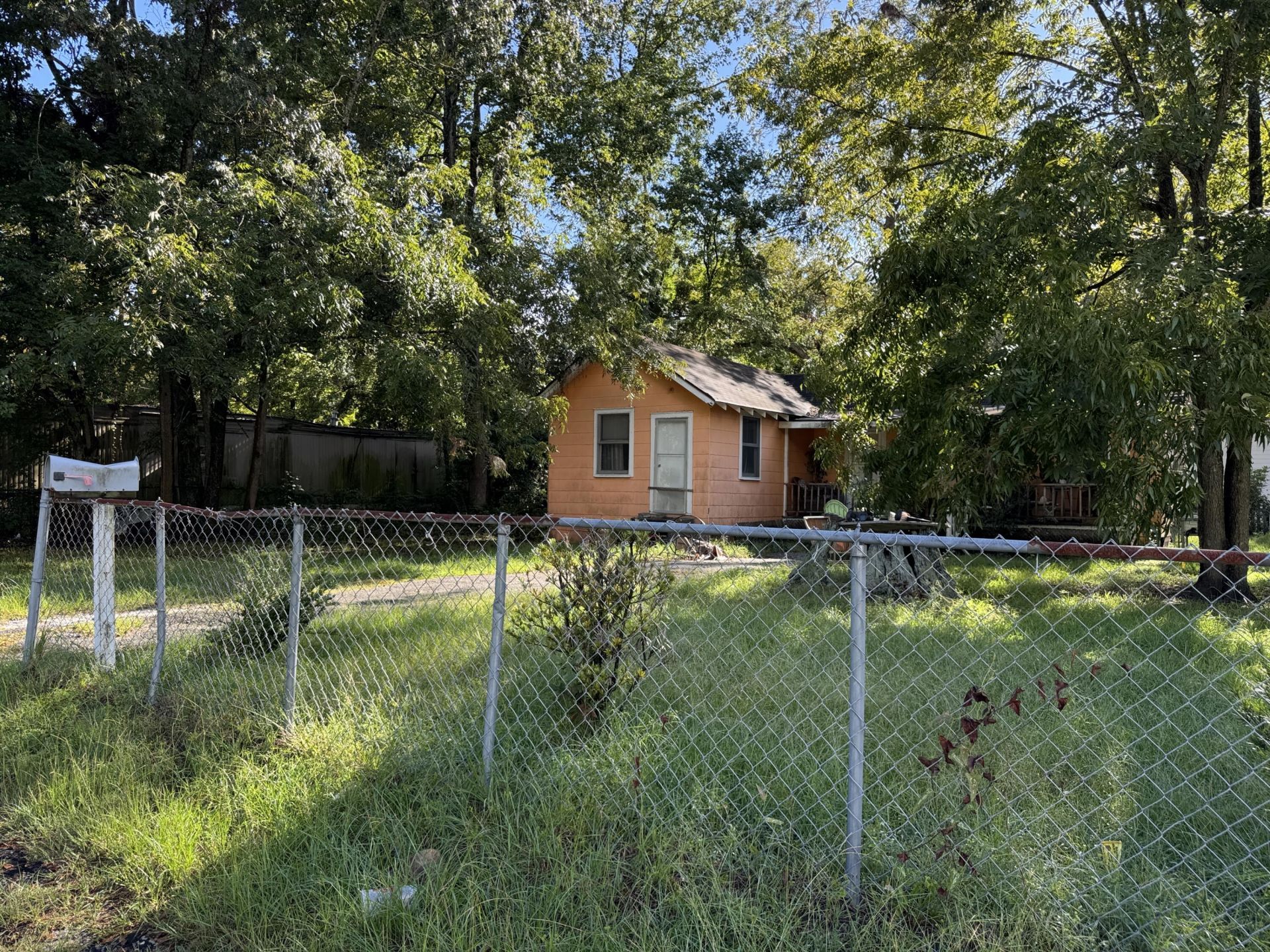 5063 Railroad Avenue Photo 3