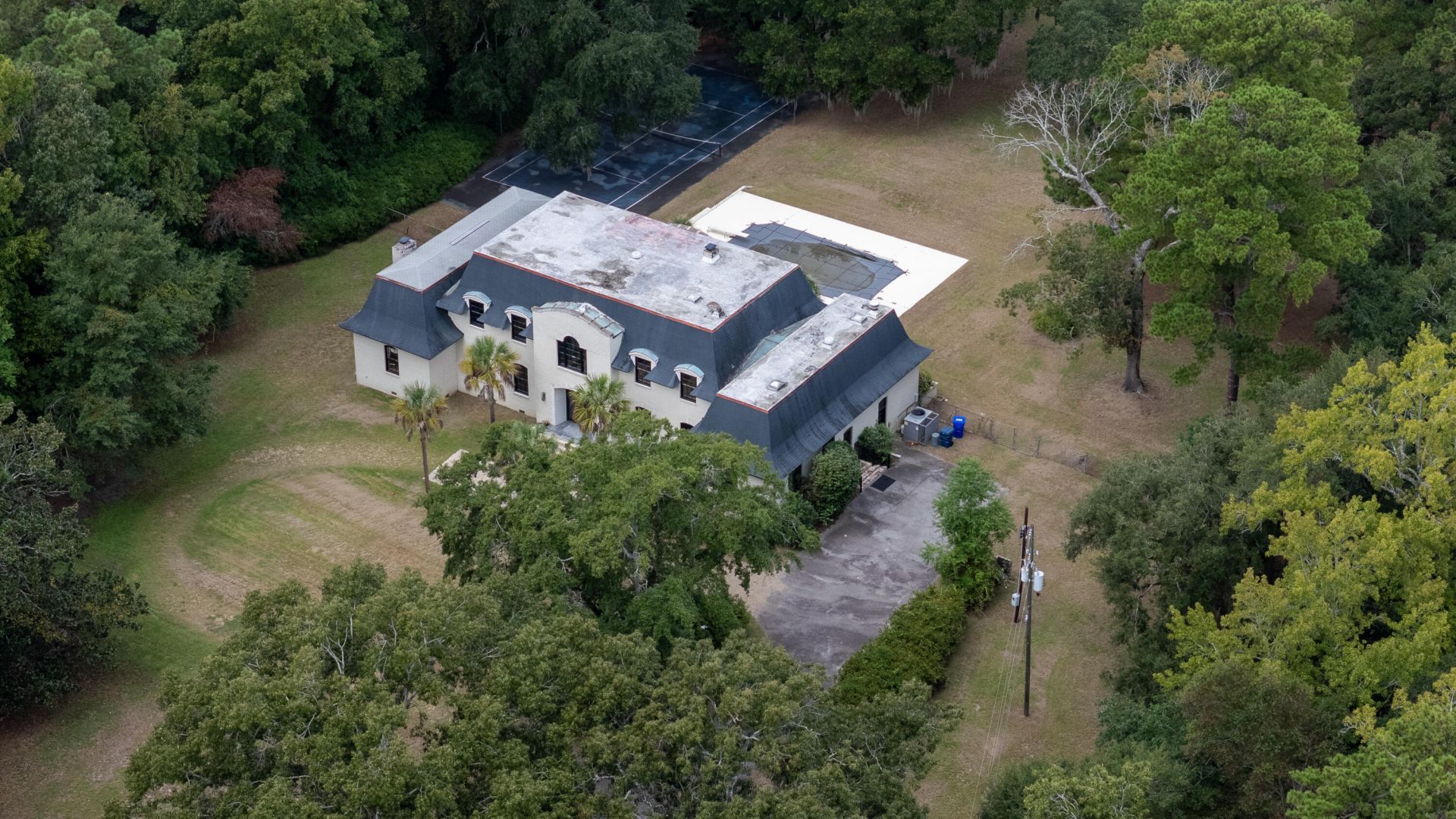 1460 River Front Drive  Photo 34